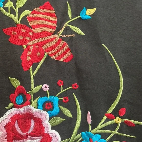 Sophie Chang Studio Embroidered Silk Reversible Kimono Jacket - Picture 10 of 16